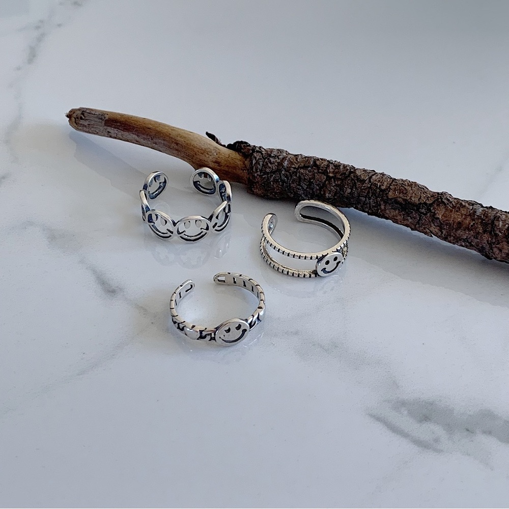 Smiley far ring happy face ring smile face ring silver stacking ring - Picture 6 of 6
